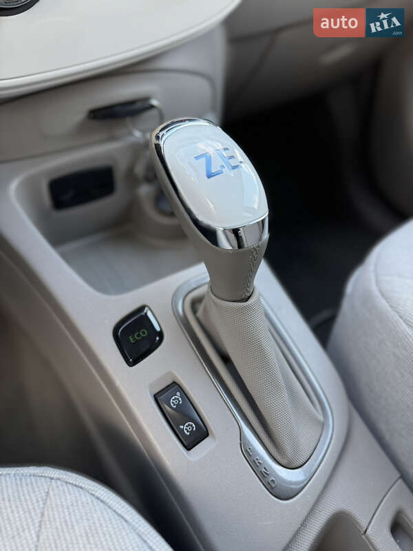 Хетчбек Renault Zoe 2018 в Городку фото 46 Хетчбек Renault Zoe 2018 в Городку