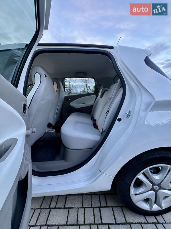 Хэтчбек Renault Zoe 2017 в Самборе фото 47 Хэтчбек Renault Zoe 2017 в Самборе