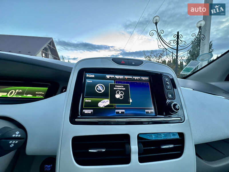 Хэтчбек Renault Zoe 2017 в Самборе фото 55 Хэтчбек Renault Zoe 2017 в Самборе