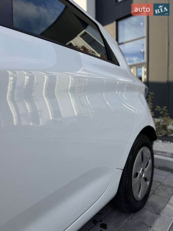 Хетчбек Renault Zoe 2019 в Городку фото 21 Хетчбек Renault Zoe 2019 в Городку