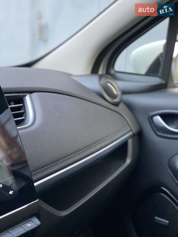 Хэтчбек Renault Zoe 2020 в Тернополе фото 27 Хэтчбек Renault Zoe 2020 в Тернополе