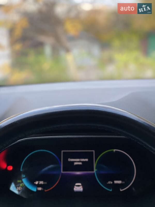 Хэтчбек Renault Zoe 2020 в Тернополе фото 29 Хэтчбек Renault Zoe 2020 в Тернополе