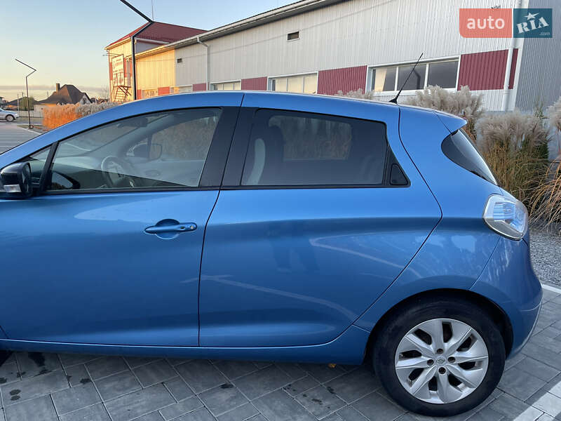 Хэтчбек Renault Zoe 2016 в Луцке фото 5 Хэтчбек Renault Zoe 2016 в Луцке