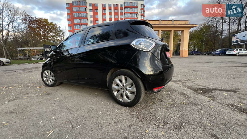 Хэтчбек Renault Zoe 2015 в Ивано-Франковске фото 11 Хэтчбек Renault Zoe 2015 в Ивано-Франковске