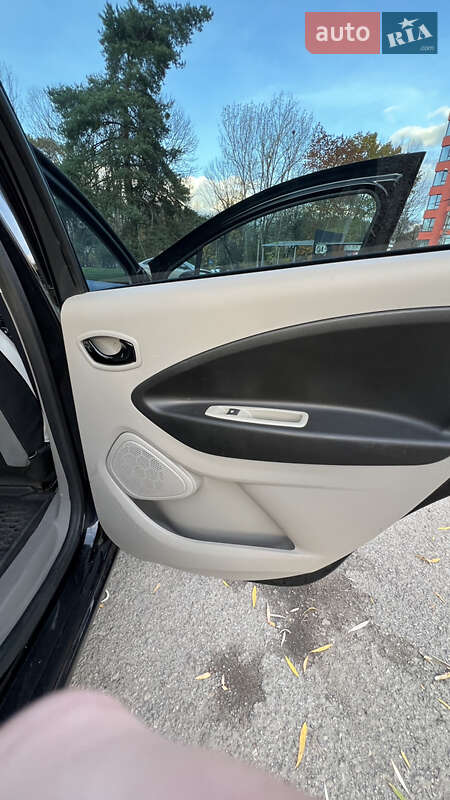 Хэтчбек Renault Zoe 2015 в Ивано-Франковске фото 30 Хэтчбек Renault Zoe 2015 в Ивано-Франковске