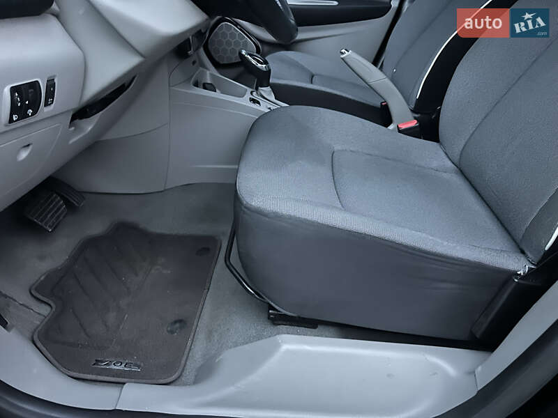 Хэтчбек Renault Zoe 2013 в Луцке