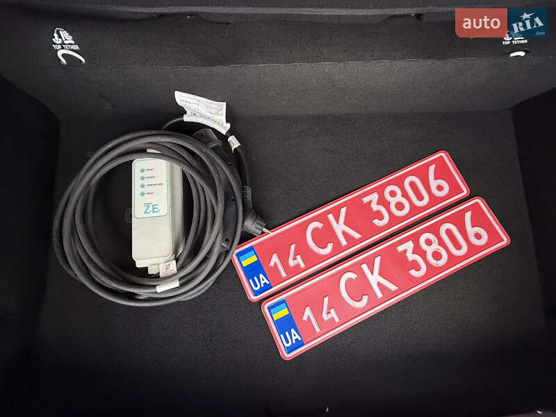 Хэтчбек Renault Zoe 2020 в Дрогобыче фото 31 Хэтчбек Renault Zoe 2020 в Дрогобыче