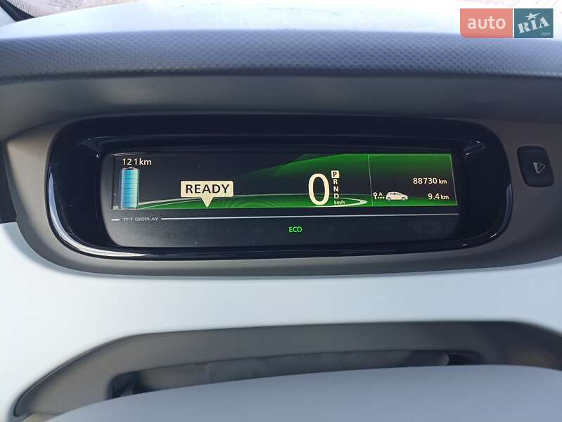 Хетчбек Renault Zoe 2015 в Коломиї фото 2 Хетчбек Renault Zoe 2015 в Коломиї