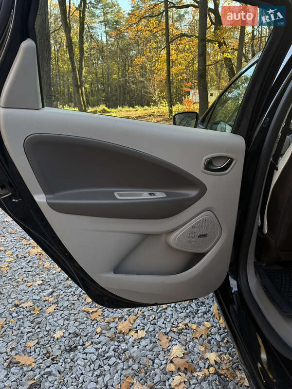 Хэтчбек Renault Zoe 2017 в Бродах фото 14 Хэтчбек Renault Zoe 2017 в Бродах