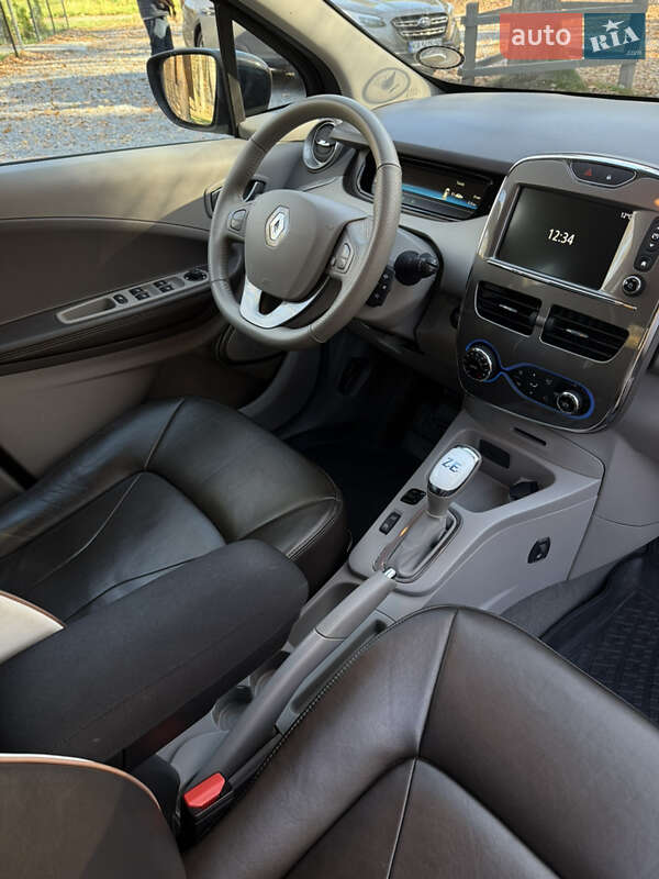 Хэтчбек Renault Zoe 2017 в Бродах фото 25 Хэтчбек Renault Zoe 2017 в Бродах