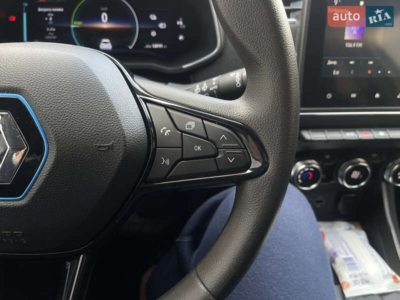 Хэтчбек Renault Zoe 2020 в Луцке фото 30 Хэтчбек Renault Zoe 2020 в Луцке