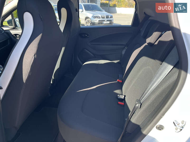 Хэтчбек Renault Zoe 2020 в Староконстантинове