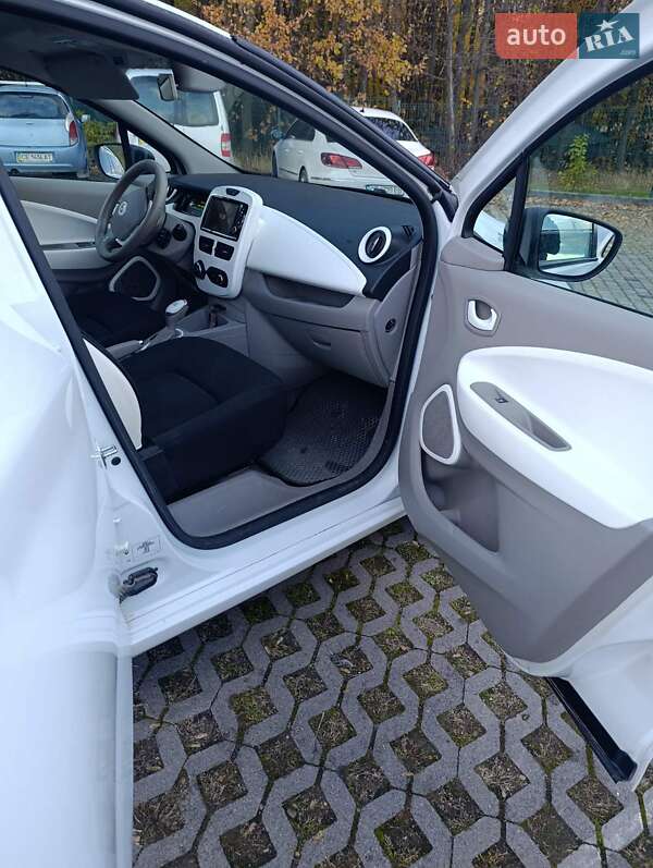 Хэтчбек Renault Zoe 2018 в Черновцах