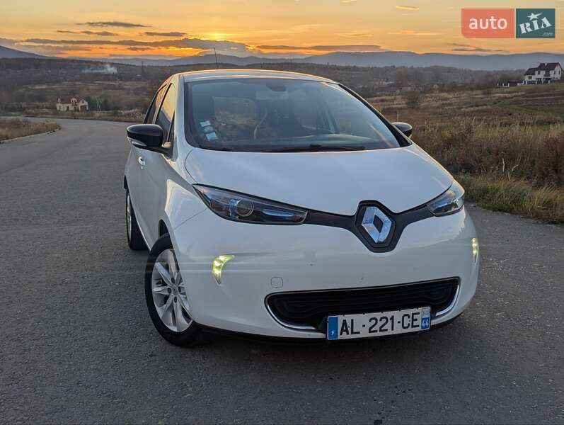 Хэтчбек Renault Zoe 2016 в Дрогобыче