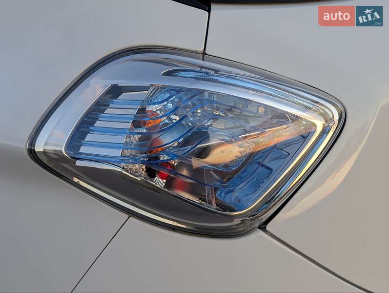 Хэтчбек Renault Zoe 2016 в Дрогобыче