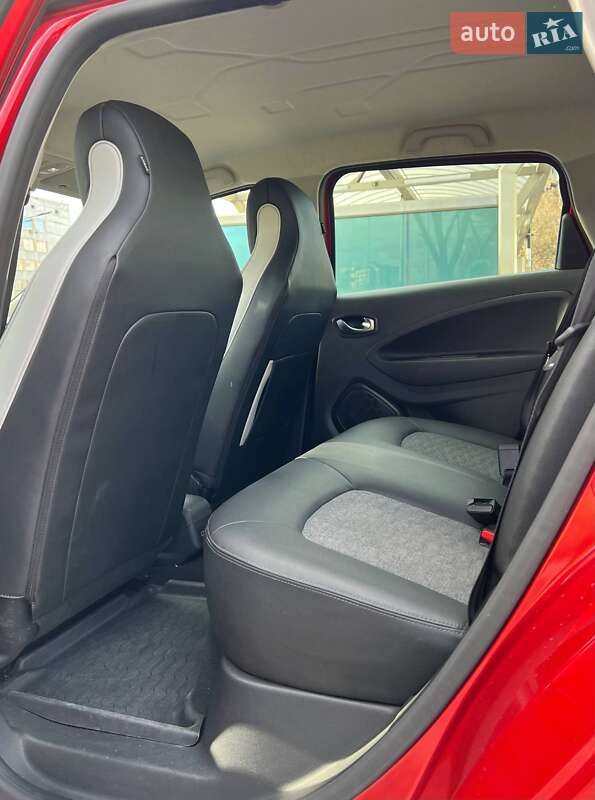 Хэтчбек Renault Zoe 2020 в Киеве фото 18 Хэтчбек Renault Zoe 2020 в Киеве