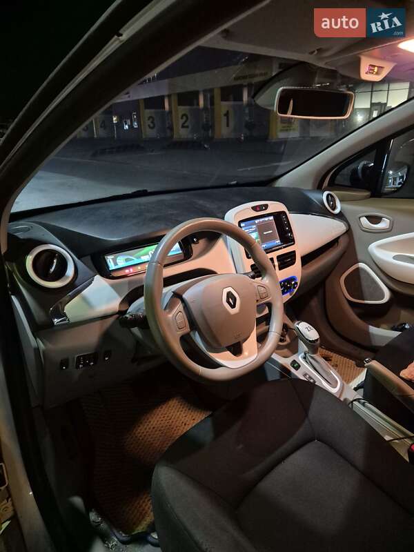 Хэтчбек Renault Zoe 2014 в Днепре фото 6 Хэтчбек Renault Zoe 2014 в Днепре