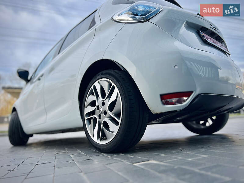Хэтчбек Renault Zoe 2015 в Тернополе