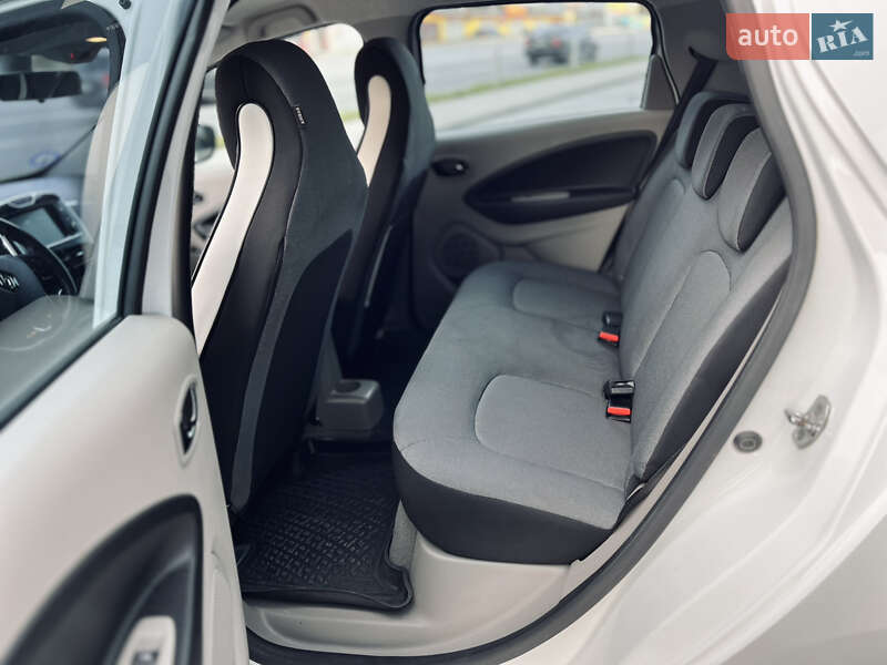 Хэтчбек Renault Zoe 2015 в Тернополе