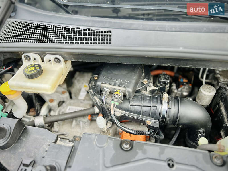 Хэтчбек Renault Zoe 2015 в Тернополе