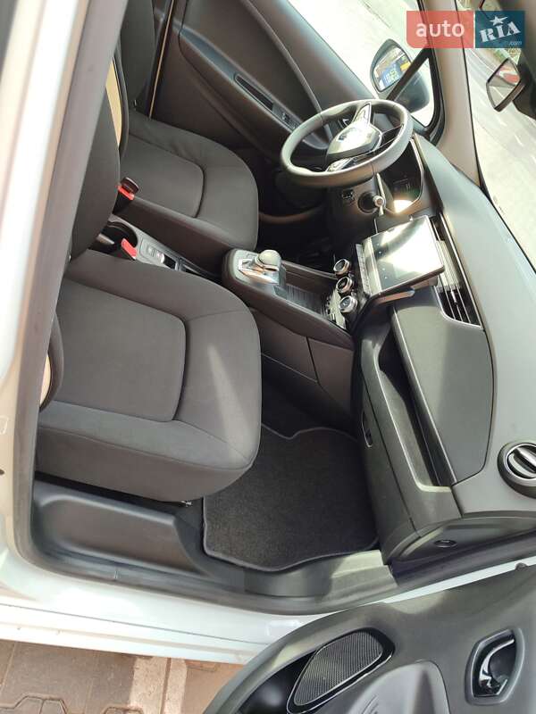 Хетчбек Renault Zoe 2020 в Теребовлі фото 14 Хетчбек Renault Zoe 2020 в Теребовлі