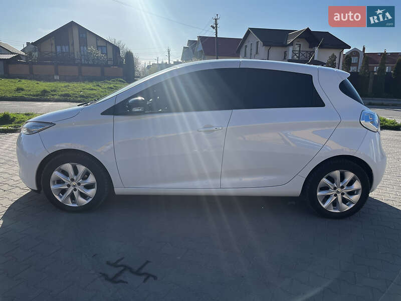 Хетчбек Renault Zoe 2016 в Хмельницькому