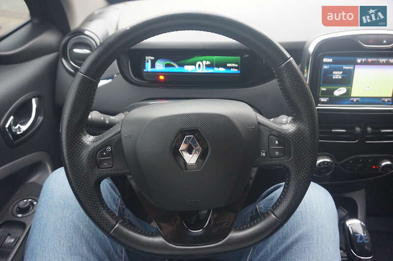 Хэтчбек Renault Zoe 2018 в Самборе фото 30 Хэтчбек Renault Zoe 2018 в Самборе