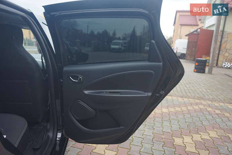 Хэтчбек Renault Zoe 2018 в Самборе фото 42 Хэтчбек Renault Zoe 2018 в Самборе