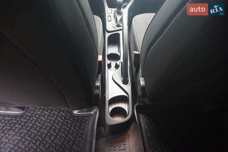 Хэтчбек Renault Zoe 2018 в Самборе фото 49 Хэтчбек Renault Zoe 2018 в Самборе