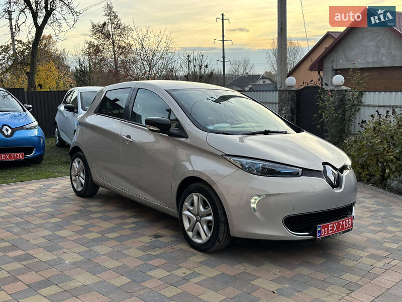 Хэтчбек Renault Zoe 2018 в Дубно