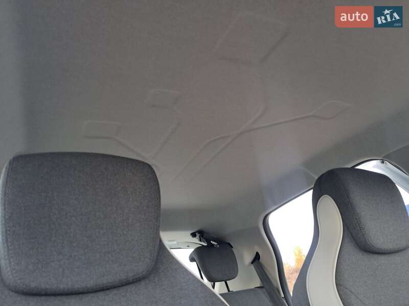 Хэтчбек Renault Zoe 2023 в Ровно фото 35 Хэтчбек Renault Zoe 2023 в Ровно