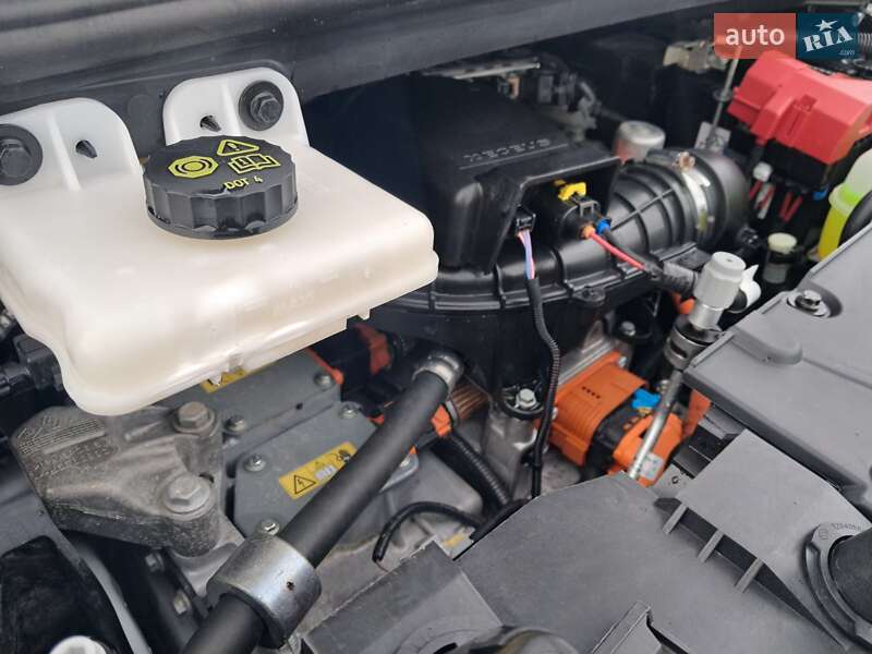 Хэтчбек Renault Zoe 2023 в Ровно фото 101 Хэтчбек Renault Zoe 2023 в Ровно