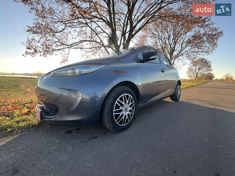 Хетчбек Renault Zoe 2017 в Демидівці