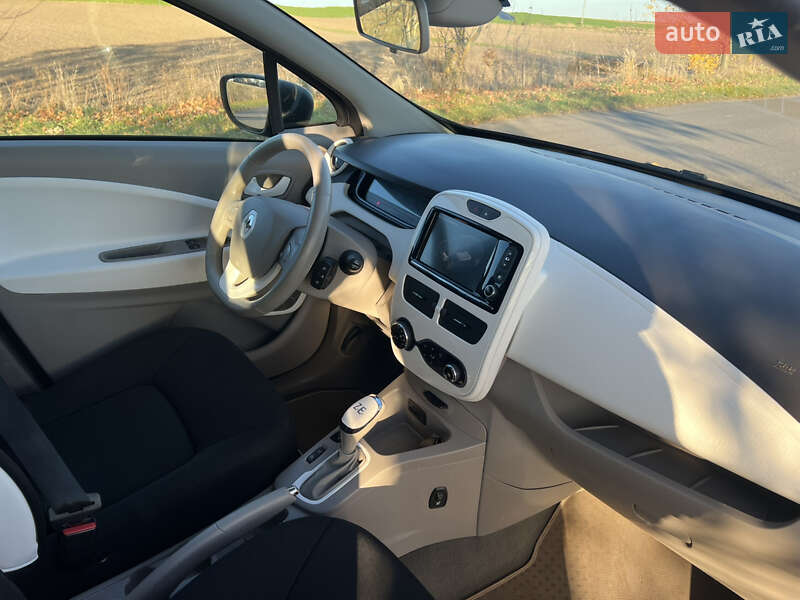 Хетчбек Renault Zoe 2017 в Демидівці