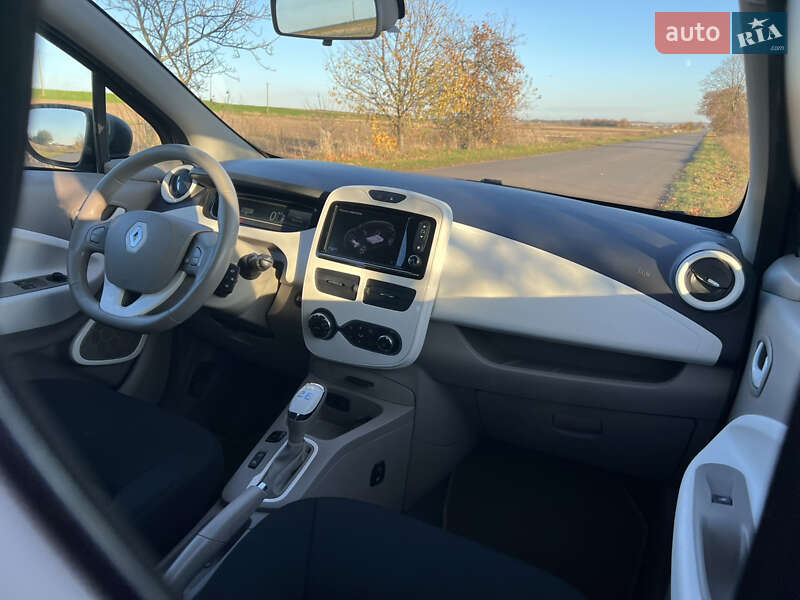 Хетчбек Renault Zoe 2017 в Демидівці