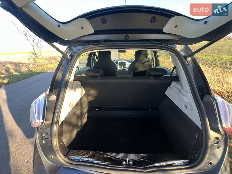 Хетчбек Renault Zoe 2017 в Демидівці