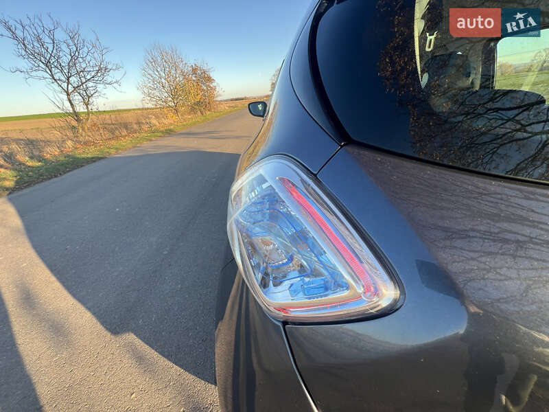 Хетчбек Renault Zoe 2017 в Демидівці