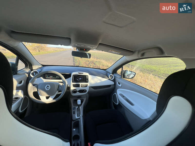 Хетчбек Renault Zoe 2017 в Демидівці