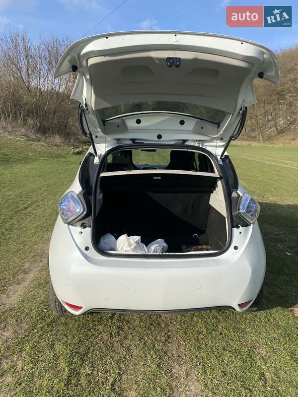 Хэтчбек Renault Zoe 2017 в Ровно