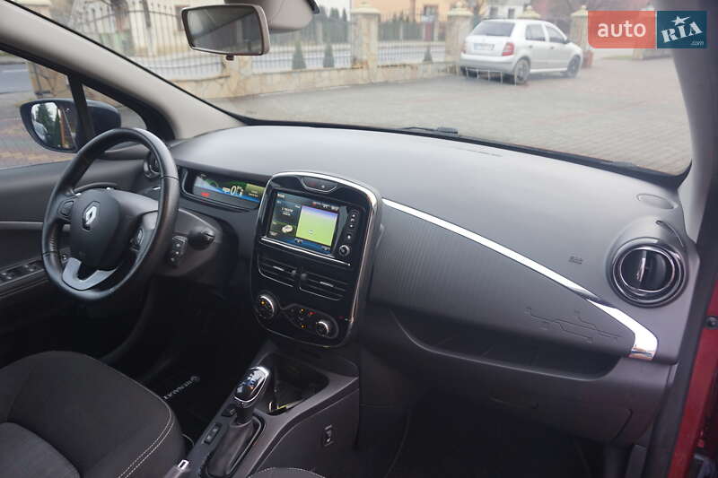 Хэтчбек Renault Zoe 2018 в Самборе фото 42 Хэтчбек Renault Zoe 2018 в Самборе