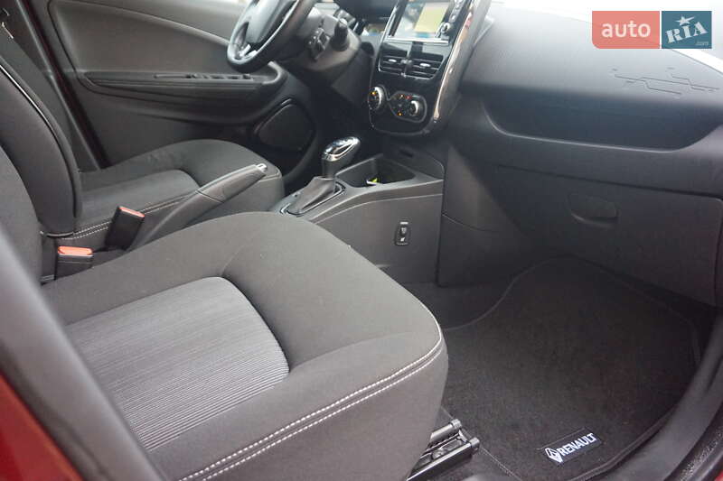 Хэтчбек Renault Zoe 2018 в Самборе фото 40 Хэтчбек Renault Zoe 2018 в Самборе