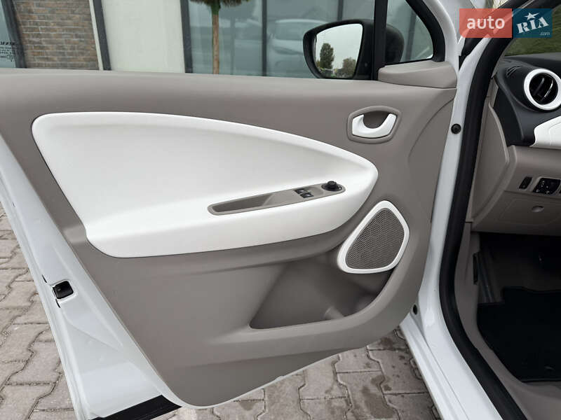 Хетчбек Renault Zoe 2018 в Тернополі фото 41 Хетчбек Renault Zoe 2018 в Тернополі