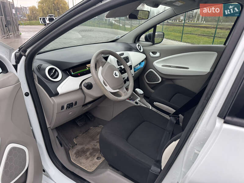Хетчбек Renault Zoe 2017 в Звягелі фото 6 Хетчбек Renault Zoe 2017 в Звягелі