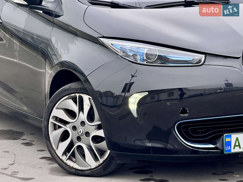 Хэтчбек Renault Zoe 2013 в Киеве фото 5 Хэтчбек Renault Zoe 2013 в Киеве