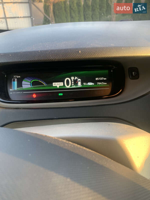 Хетчбек Renault Zoe 2016 в Львові фото 17 Хетчбек Renault Zoe 2016 в Львові