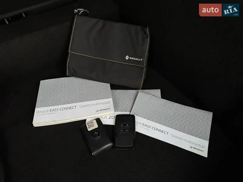 Хэтчбек Renault Zoe 2020 в Тернополе документ