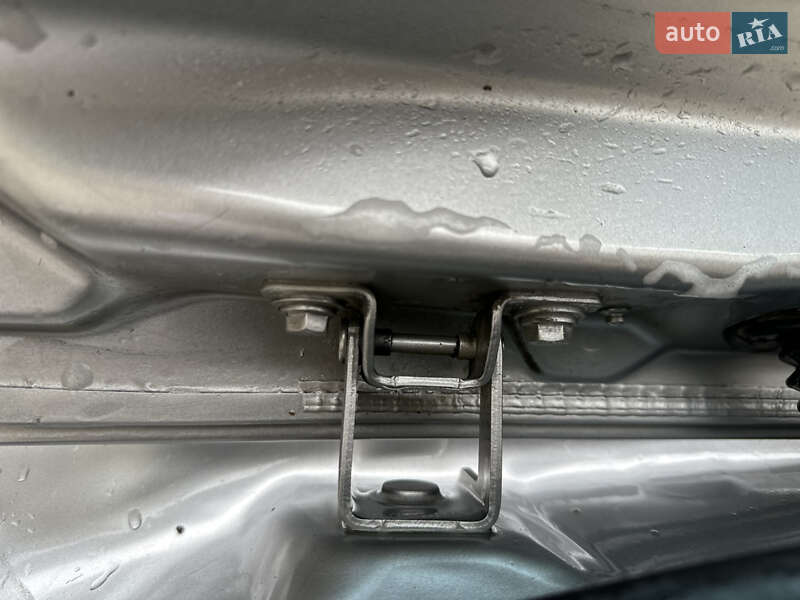 Хэтчбек Renault Zoe 2015 в Дубно