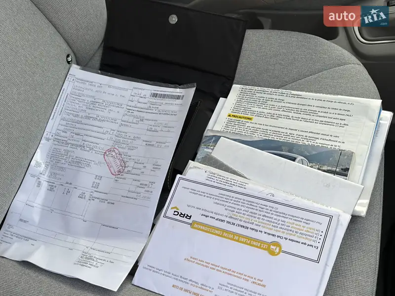 Хэтчбек Renault Zoe 2017 в Дубно документ