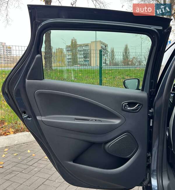 Хэтчбек Renault Zoe 2019 в Киеве