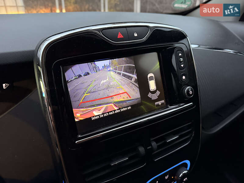 Хэтчбек Renault Zoe 2017 в Киеве